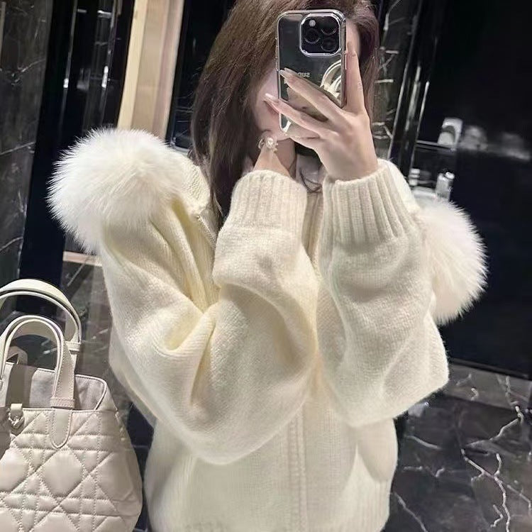 Cardigan femme capuche fourrure.