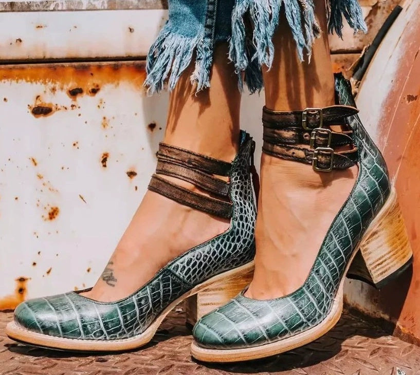 Escarpins à talons hauts pour femme à imprimé serpent et triple bride